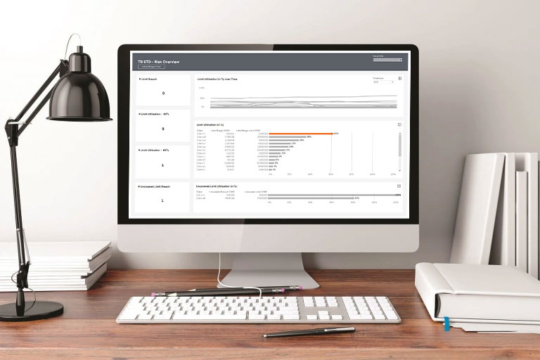 Mac with the Vontobel data analytics platform